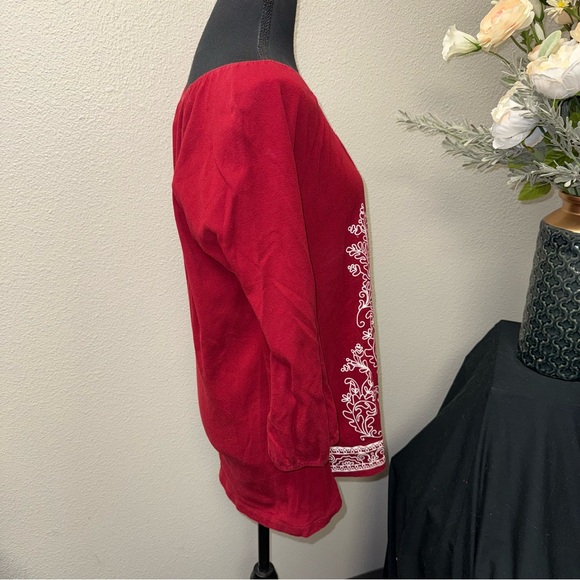 NWT Rebecca Malone Red Embroidered Boho Tunic Top 3/4 Sleeve Large - Picture 4 of 8